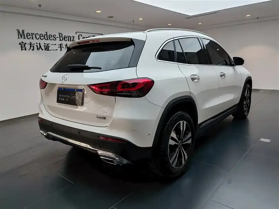 Mercedes-Benz GLA Mercedes-Benz GLA 2023 GLA 220 2023 — миниатюра 2