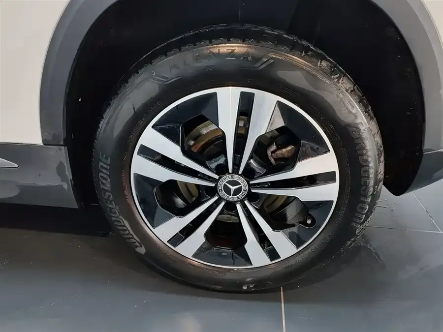 Mercedes-Benz GLA Mercedes-Benz GLA 2023 GLA 220 2023 — миниатюра 3