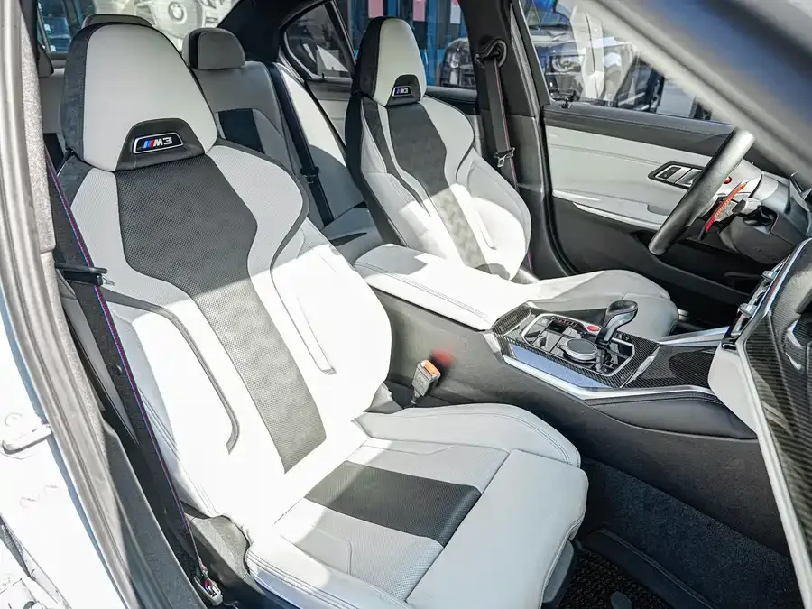 BMW M3 2023 M3 Sedan M xDrive Thunder Edition 2024 — миниатюра 4