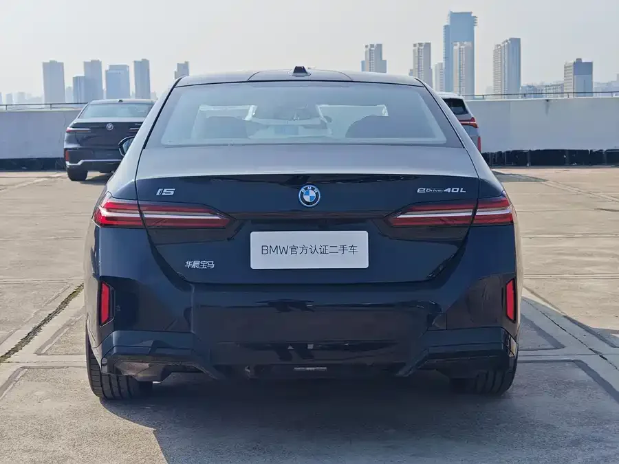 BMW i5 2025 eDrive 40L M Sport Package 2026 — миниатюра 5