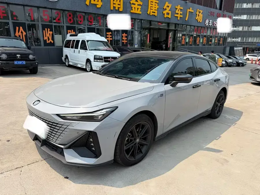 Changan UNI-V Smart Electric iDD 2023
