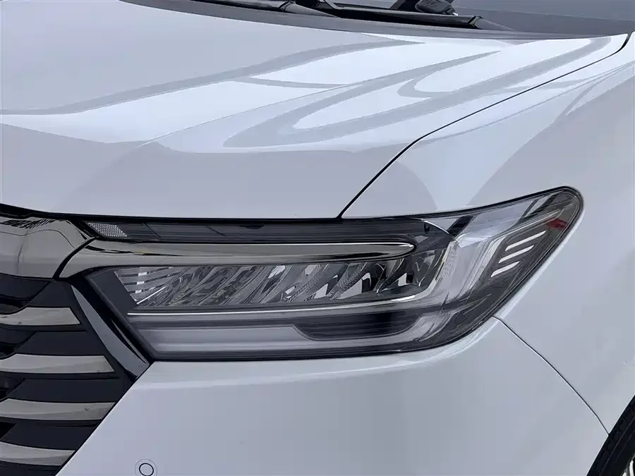 Honda Odyssey 2024 Odyssey 2.0L e:HEV Elite Edition 2024 — миниатюра 3