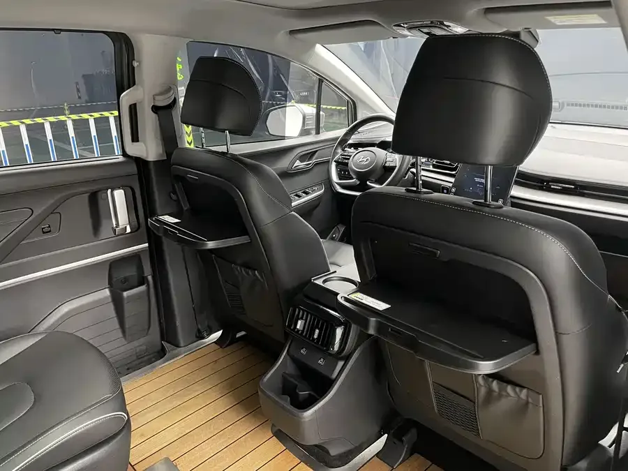 Hyundai Custo Kustu 2021 270TGDi Premium Edition LUX 2023 — миниатюра 4