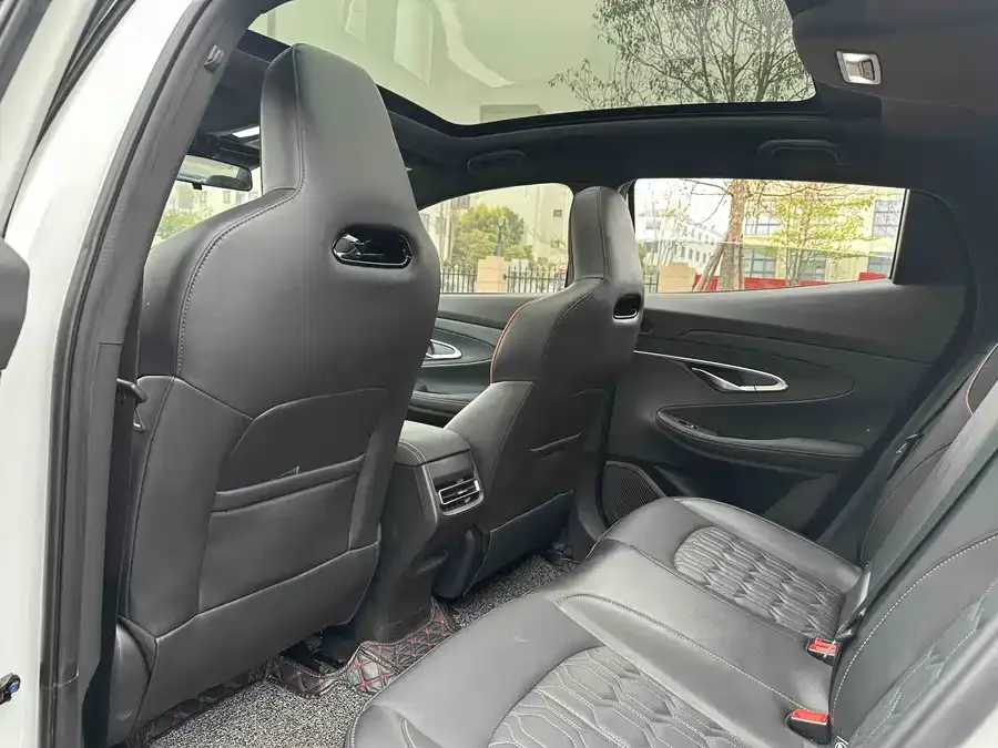Changan UNI-T Changan UNI-T 2022 2.0T Sports Edition Premium Edition 2022 — миниатюра 2