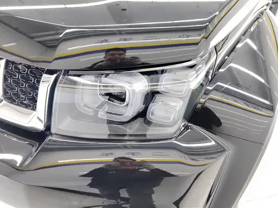 BAIC BJ40 Beijing Off-road BJ40 2024 2.0T City Hunter Glory Edition 2024 — миниатюра 2