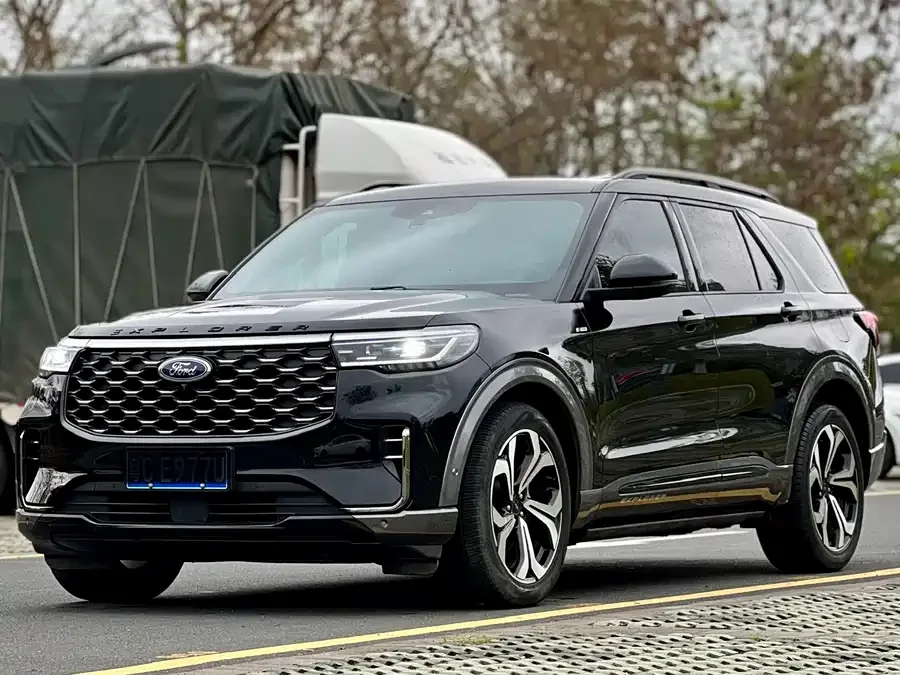 Ford Explorer 2022