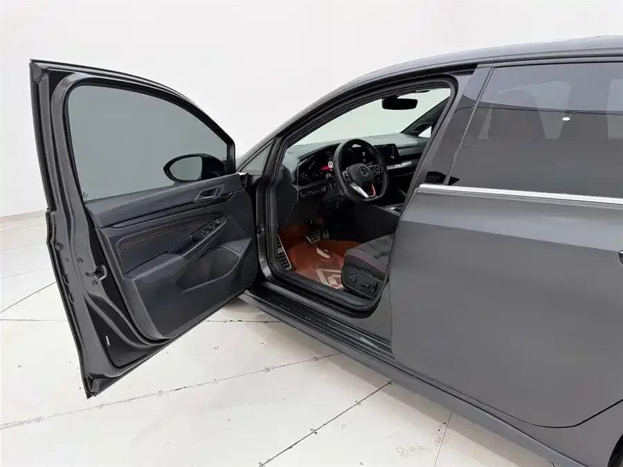 Volkswagen GOLF GTI Golf GTI 2023 380TSI DSG GTI 2023 — миниатюра 4