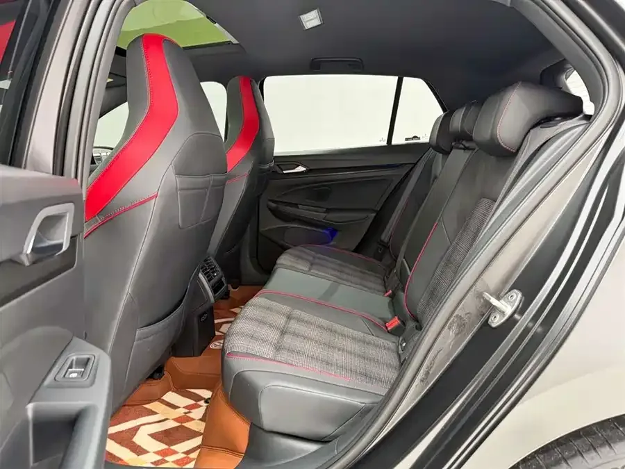 Volkswagen GOLF GTI Golf GTI 2023 380TSI DSG GTI 2023 — миниатюра 5