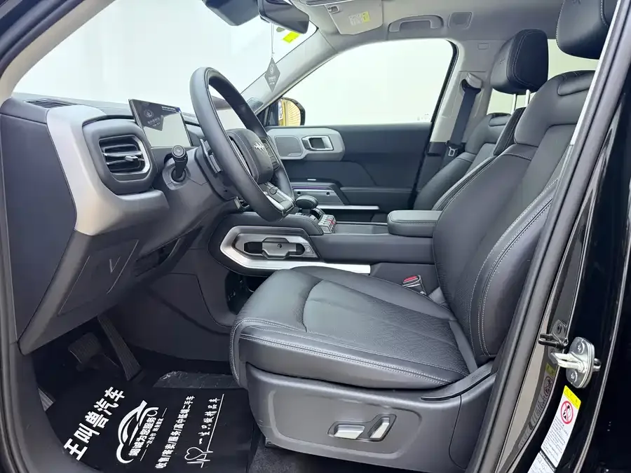 BYD Leopard Titanium 3 Titanium 3 2025 501KM 4WD Ultra Edition 2026 — миниатюра 2