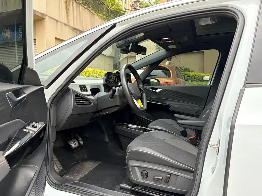 Volkswagen ID.3 Volkswagen ID.3 2023 Upgraded Pure Smart Edition 2023 — миниатюра 2