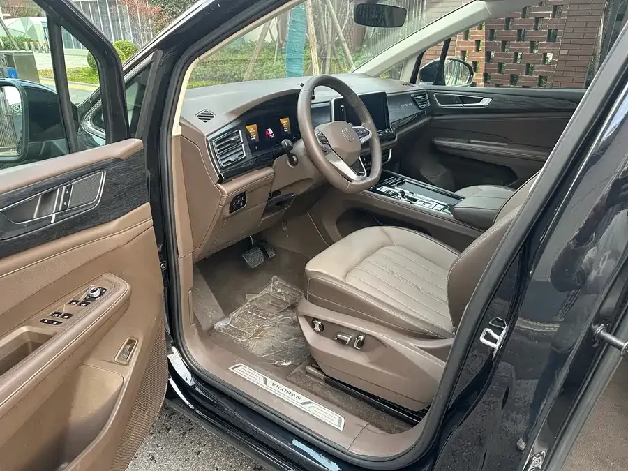 Volkswagen Viloran Weiran 2024 330TSI Deluxe Edition 2023 — миниатюра 3