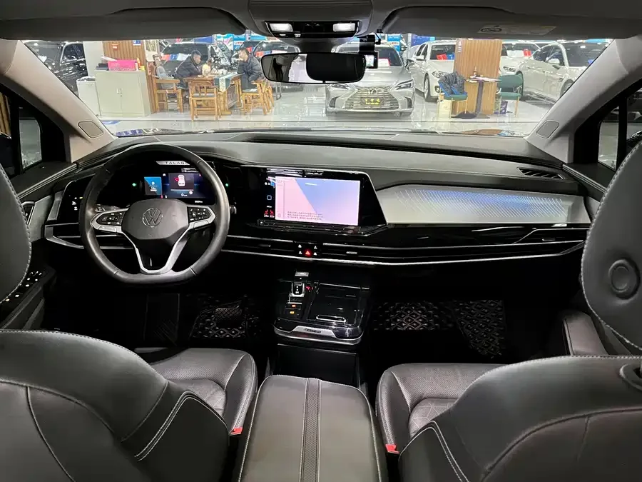 Volkswagen Talagon 2021 Lanjing 380TSI 4WD Luxury Edition Pro 2022 — миниатюра 4