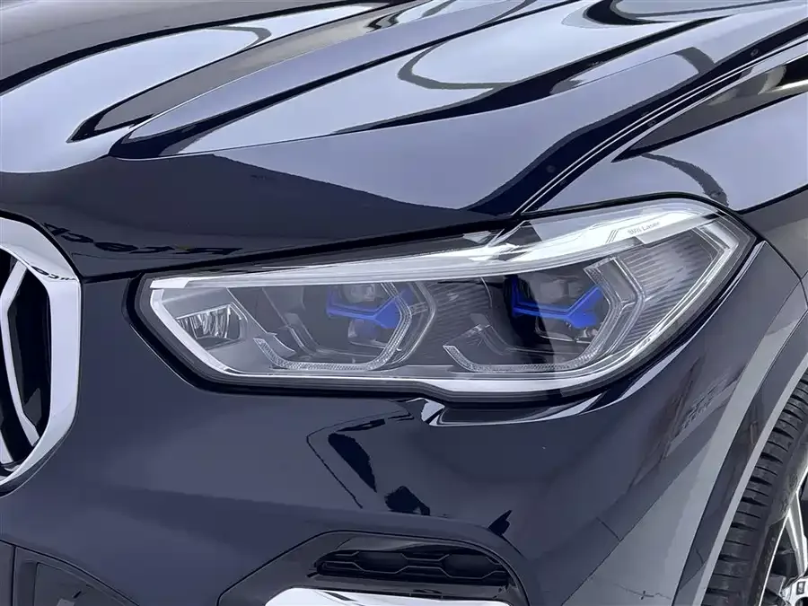 BMW X5 2022 facelift xDrive 30Li Exclusive M Sport Package 2023 — миниатюра 3