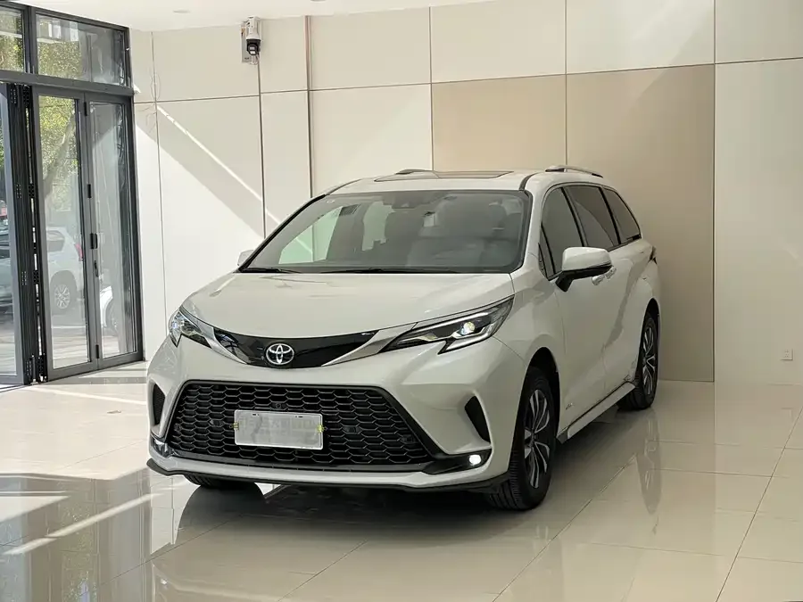 Toyota Granvia 2025