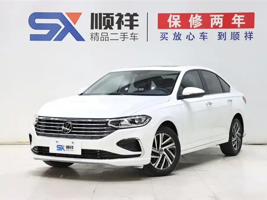 Volkswagen Lavida Lavida 2023 1.5L automatic full version 2022 — фото 1, купить с доставкой в Москву