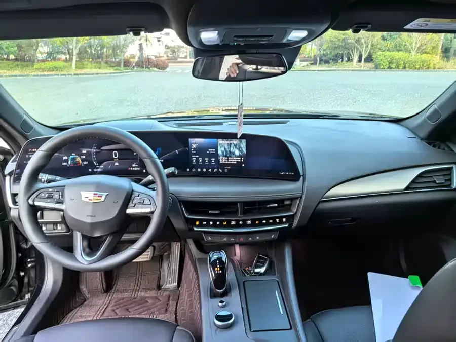 Cadillac CT5 2025 28T City Sports Edition 2025 — миниатюра 3