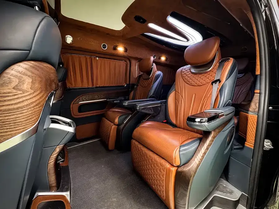 LIMGENE Lavida series 2023 Lavida Series 2.0T 7-Seater 2024 — миниатюра 3