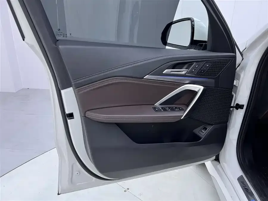 BMW X1 2024 sDrive25Li M Sport Package 2024 — миниатюра 5
