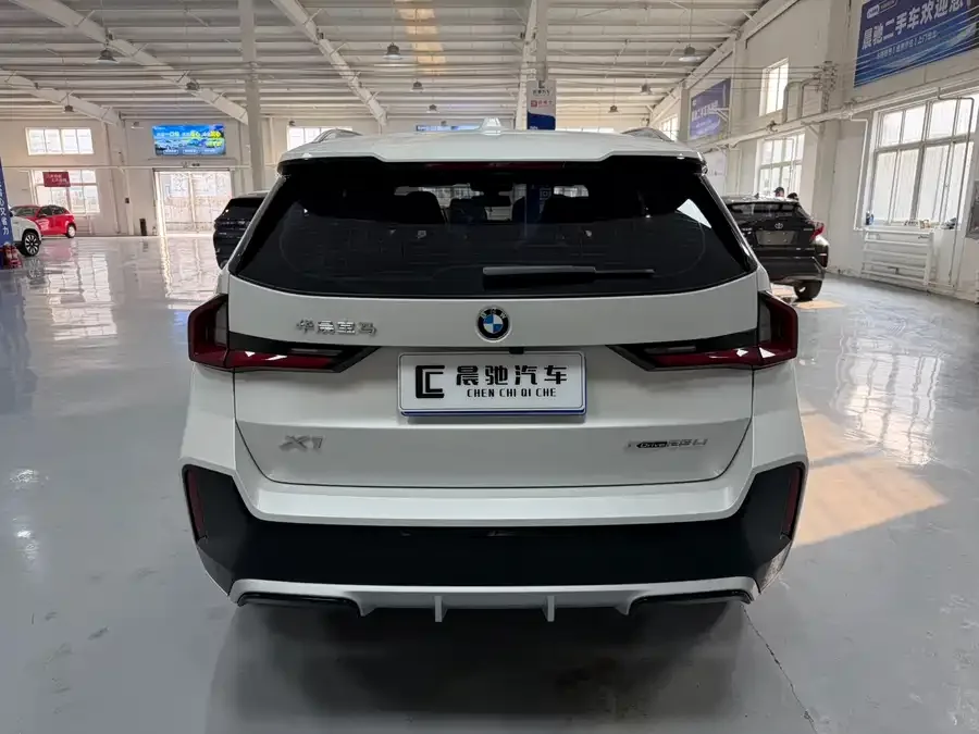 BMW X1 2023 xDrive25Li M Sport Package 2024 — миниатюра 2