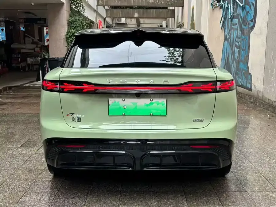 Voyah Courage Lantu Zhiyin 2024 Long-range Smart Edition 2024 — миниатюра 5