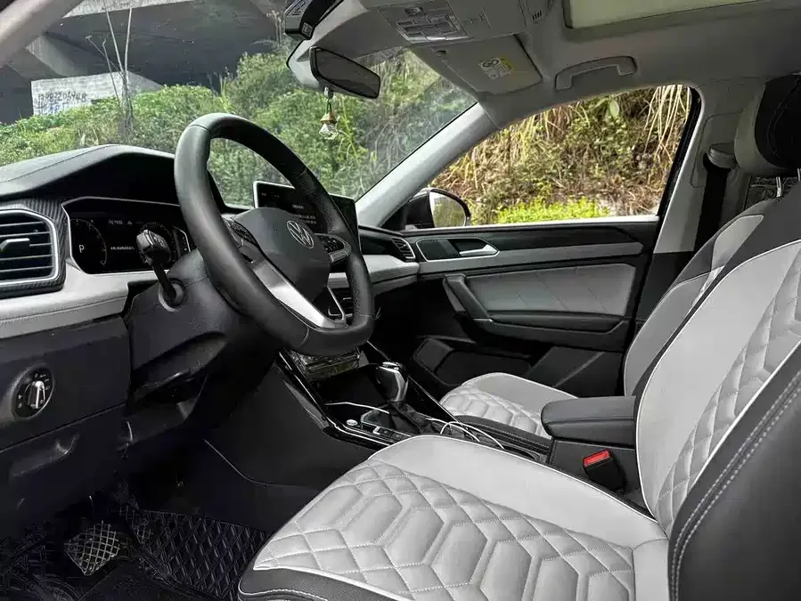 Volkswagen Tayron Tanyue 2024 330TSI 2WD Luxury Plus Advanced Edition 2024 — миниатюра 3