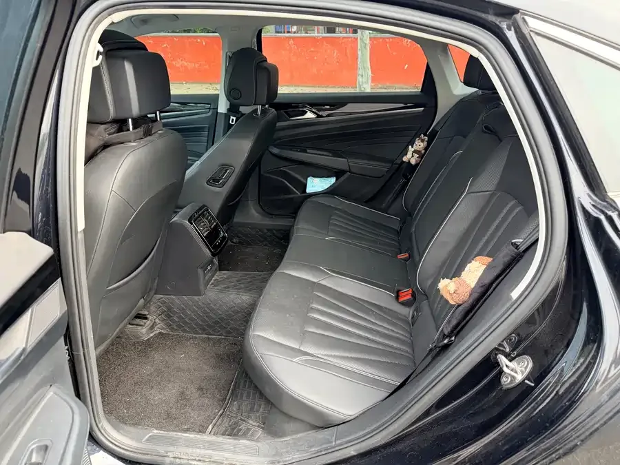 Volkswagen Passat Passat 2024 330TSI Elite Edition 2024 — миниатюра 3