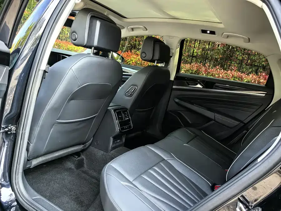 Volkswagen Passat Passat 2024 380TSI Star Elite Edition 2023 — миниатюра 2