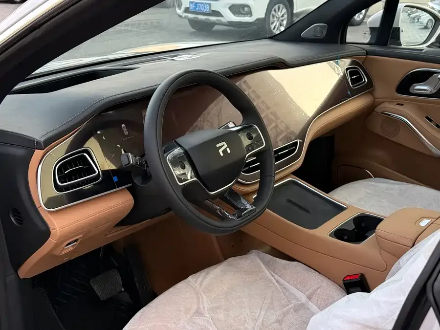 Roewe Feifan R7 Feifan R7 2025 Urban Edition 2025 — миниатюра 3