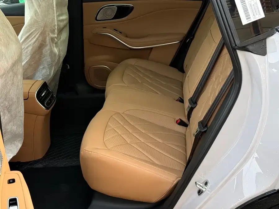 Roewe Feifan R7 Feifan R7 2025 Urban Edition 2025 — миниатюра 4