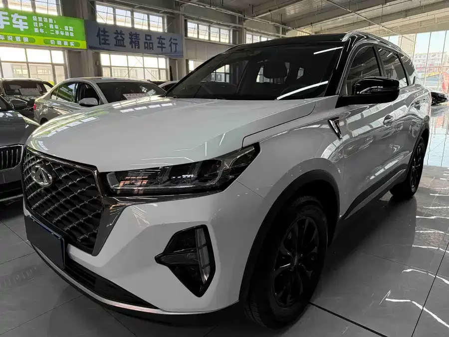 Chery Tiggo 7 PLUS Tiggo 7 PLUS 2021 1.5T CVT luxury model 2022 — фото 1, купить с доставкой в Москву