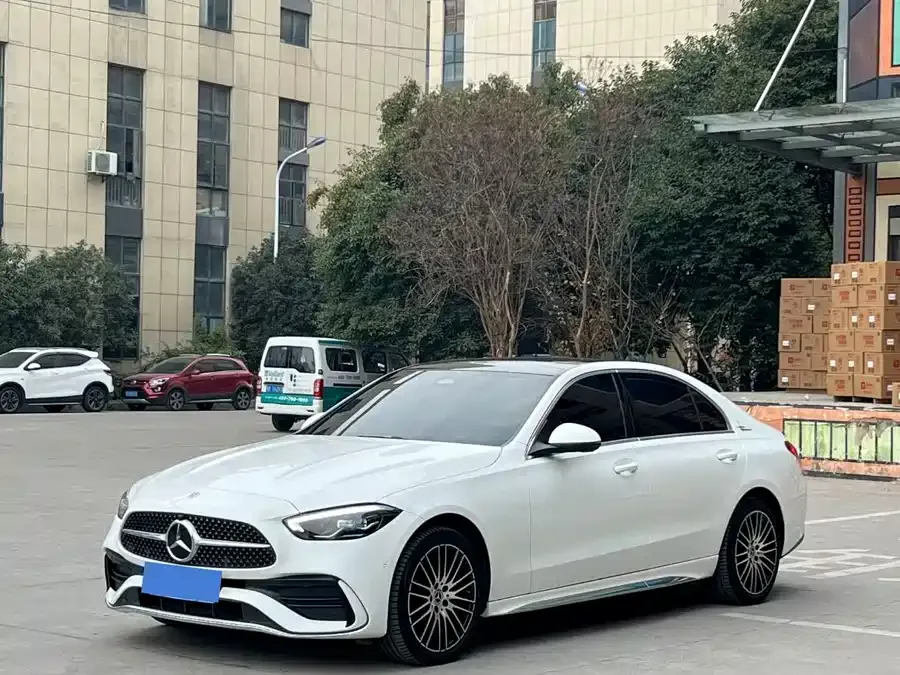 Mercedes-Benz Class C 2023