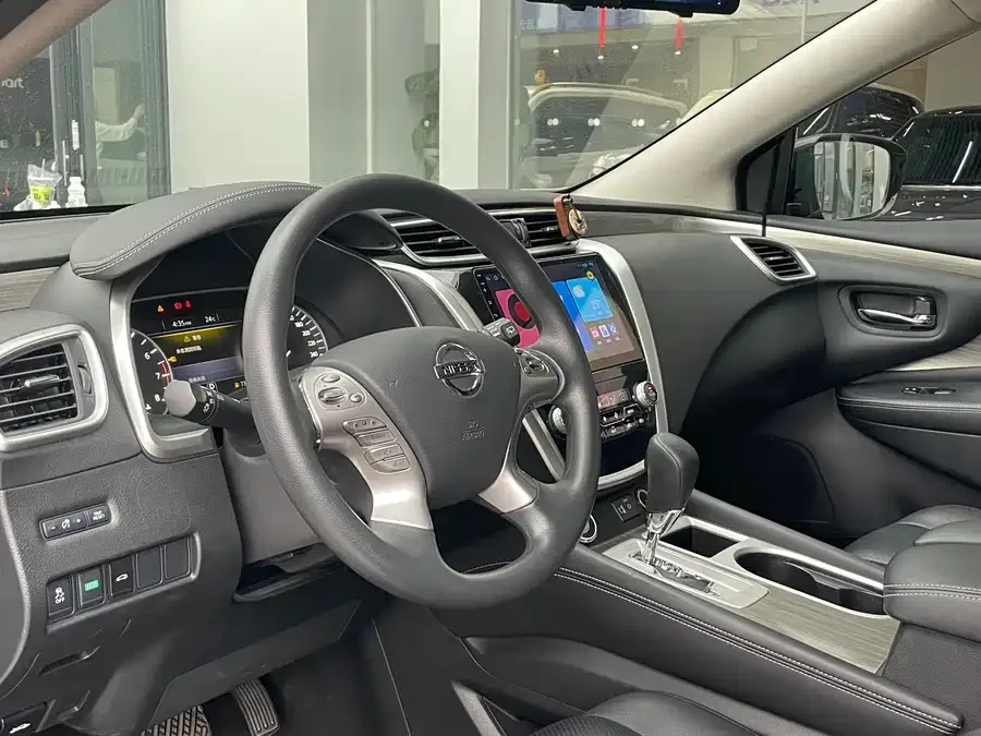 Nissan Murano Loulan 2021 2.5L XE 2WD Elite Edition 2022 — миниатюра 2
