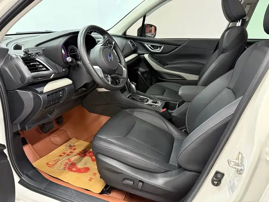 Subaru Forester Forester 2022 2.0i AWD Luxury Edition EyeSight 2023 — миниатюра 5
