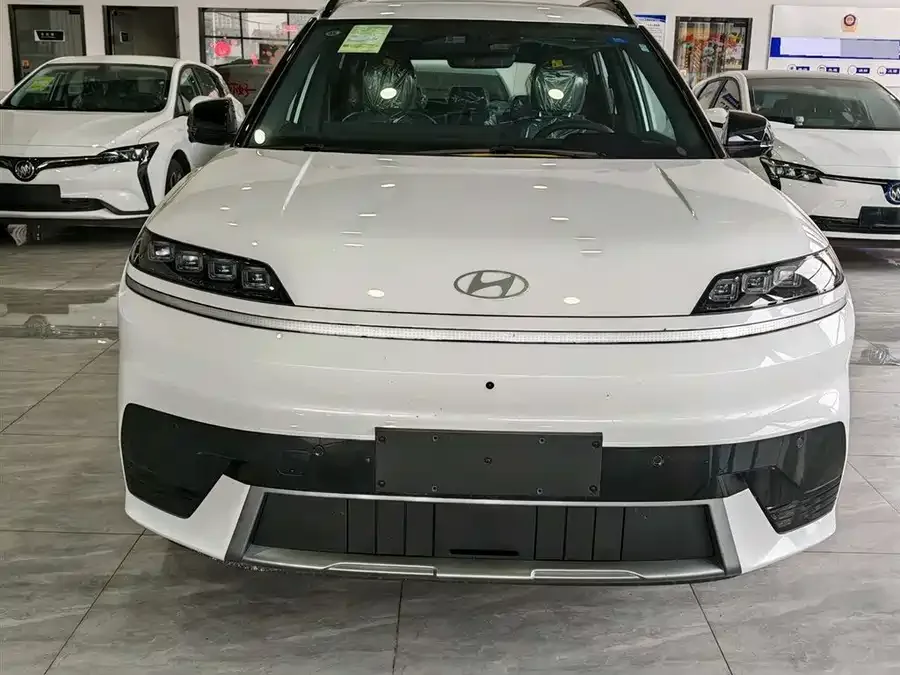 Hyundai EO Yiou EO Yiou 2025 2WD TECH Edition 64.2kWh 2026 — миниатюра 3