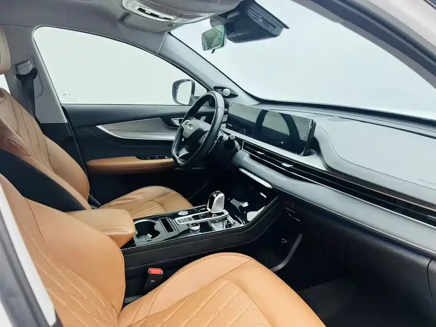 Chery Tiggo 8 PLUS Tiggo 8 PLUS 2022 290TGDI DCT luxury edition 2023 — миниатюра 5