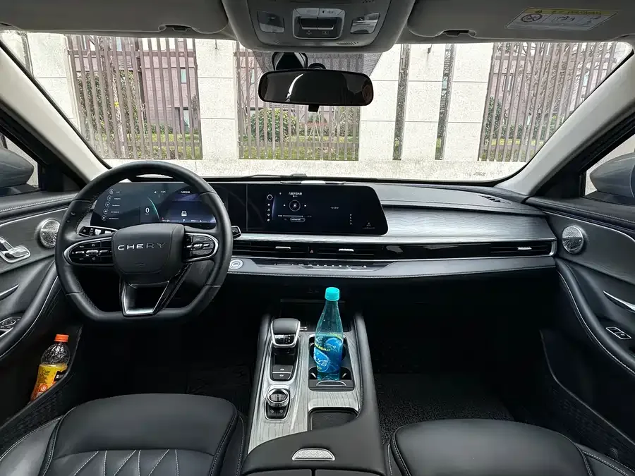 Chery Arrizo 8 Arrizo 8 2023 1.6T DCT Elegant 2024 — миниатюра 2