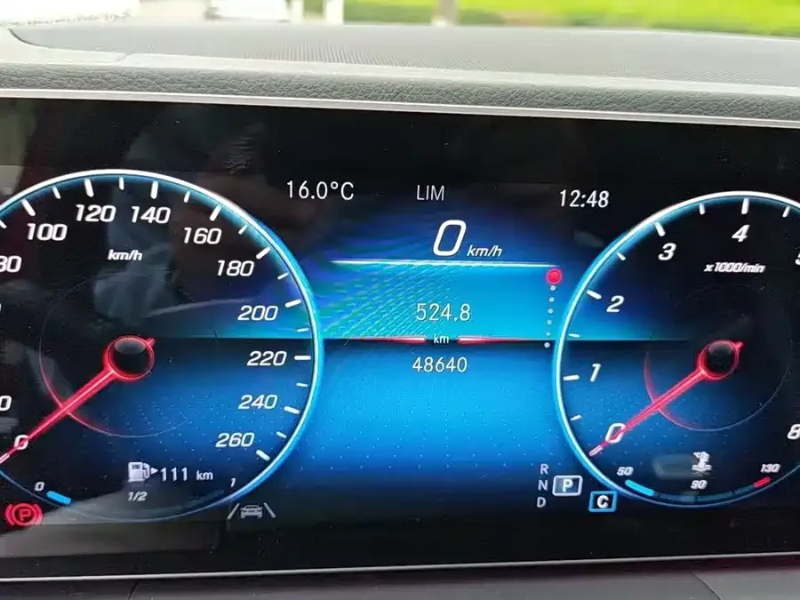 Mercedes-Benz GLE Coupe Mercedes-Benz GLE Coupe 2022 GLE 350 4MATIC Coupe SUV Fashion 2022 — миниатюра 5