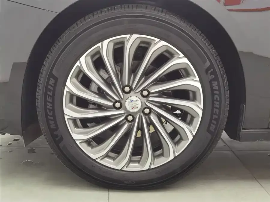 Buick LaCrosse LaCrosse 2023 28T Premium Edition 2024 — миниатюра 5