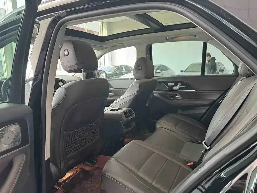 Mercedes-Benz GLE Mercedes-Benz GLE 2023 GLE 350 4MATIC Dynamic 2023 — миниатюра 2