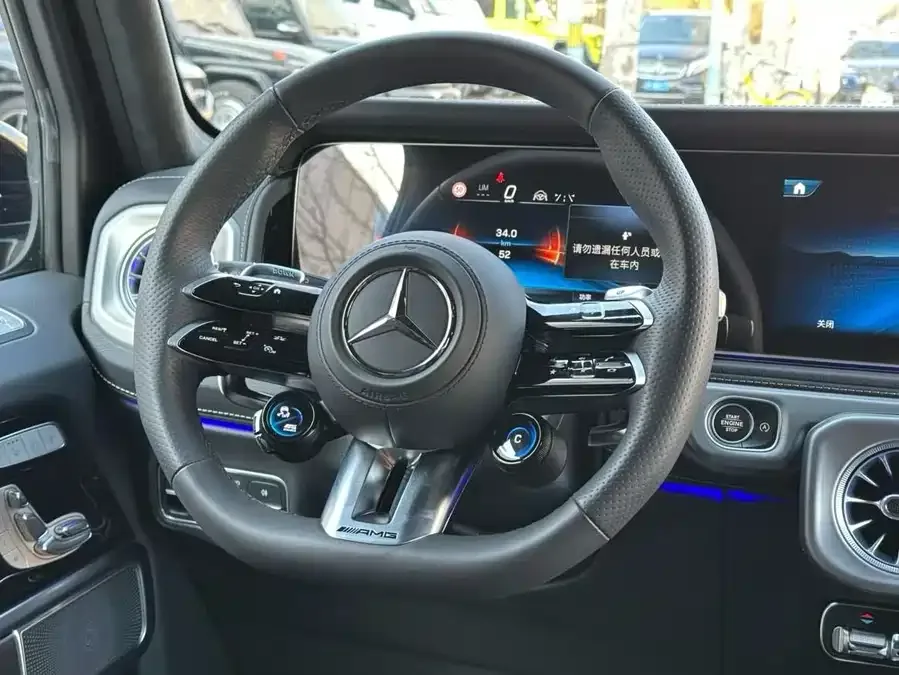 Mercedes-Benz G-Class AMG Mercedes-Benz G-Class AMG 2025 AMG G 63 2026 — миниатюра 5