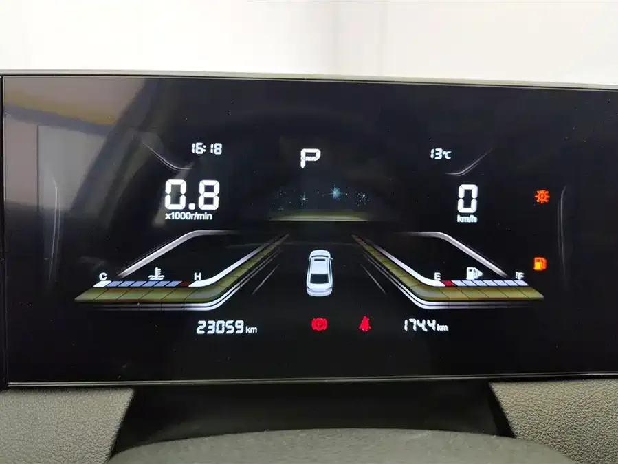 Pentium B70 Bestune B70 2022 third generation 1.5T automatic enjoyment model 2024 — миниатюра 4