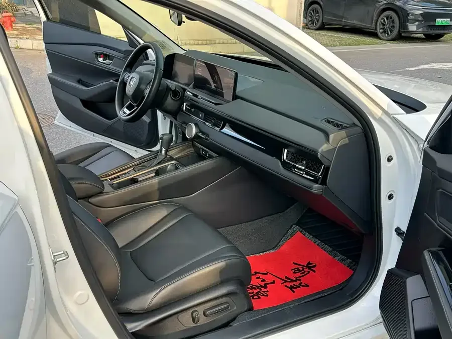Honda Inspire Inship 2023 260TURBO Exquisite Edition 2023 — миниатюра 3