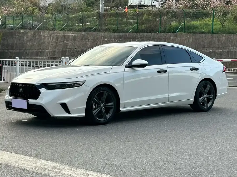 Honda Inspire Inship 2023 260TURBO Exquisite Edition 2023 — фото 1, купить с доставкой в Москву