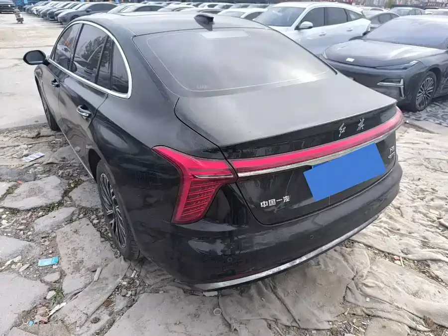 Hongqi H5 Hongqi H5 2023 2.0T Automatic Intelligent Connection Flagship Chang Edition 2023 — миниатюра 3