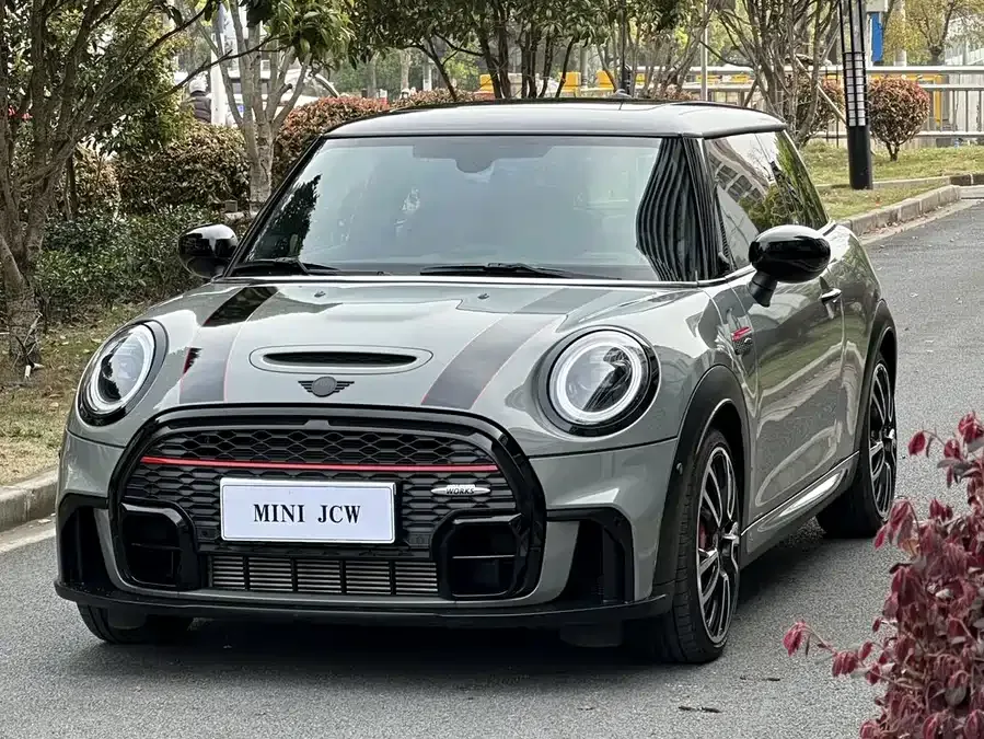 MINI JCW 2022