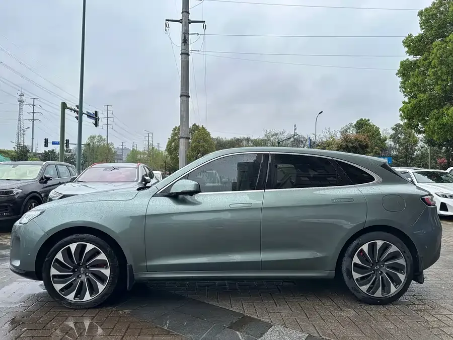 AITO M5 M5 2022 Extended Range 4WD Ultimate Edition 2022 — миниатюра 5