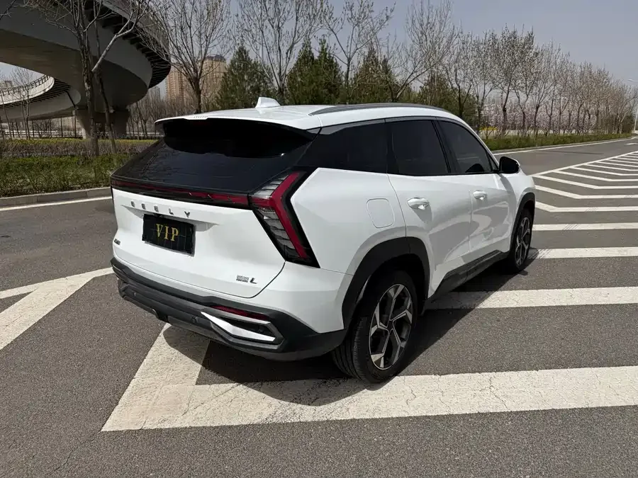 Geely Atlas L Boyue L 2023 1.5TD DCT Premium Edition 2024 — миниатюра 3