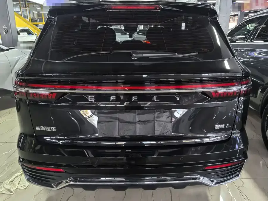Geely Monjaro Xingyue L 2025 2.0TD Automatic Cloud Edition 2025 — миниатюра 2