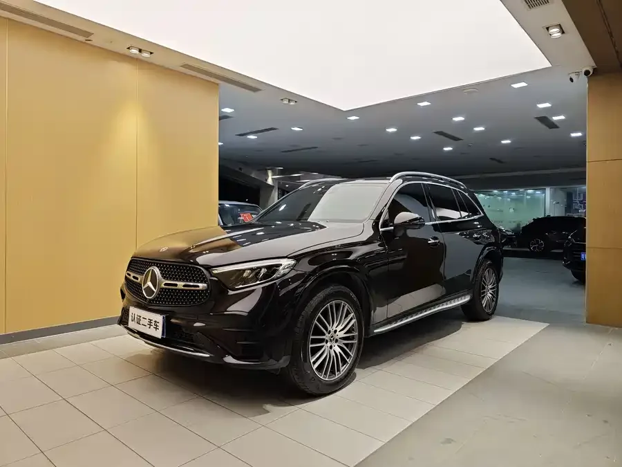 Mercedes-Benz GLC-Class 2023