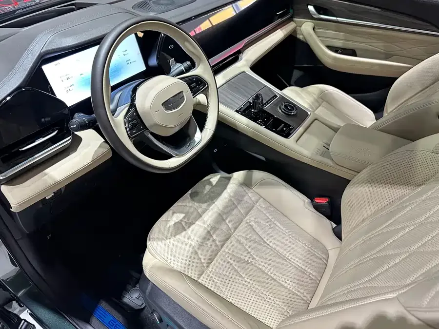 Geely Monjaro Xingyue L 2025 Dongfangyao 2.0TD Automatic 4WD Moon-Watching Edition 2024 — миниатюра 4